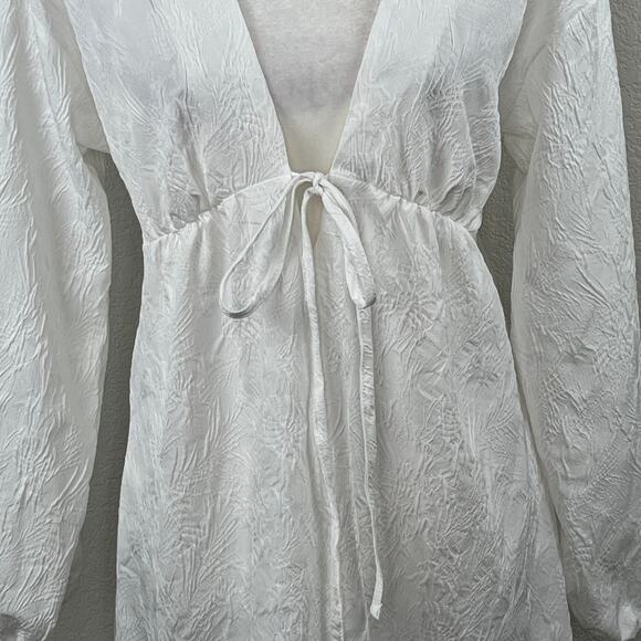 ASOS Jacquard White Tie Front Lace Up Back V-Neck Long Sleeve Midi Dress 4 NWT - Picture 8 of 16